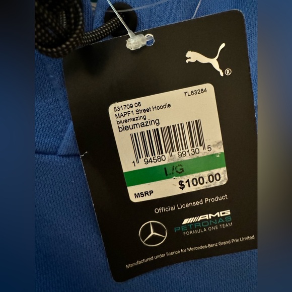 Puma Mercedes AMG Petronas F1 Street Hoodie - Picture 9 of 9